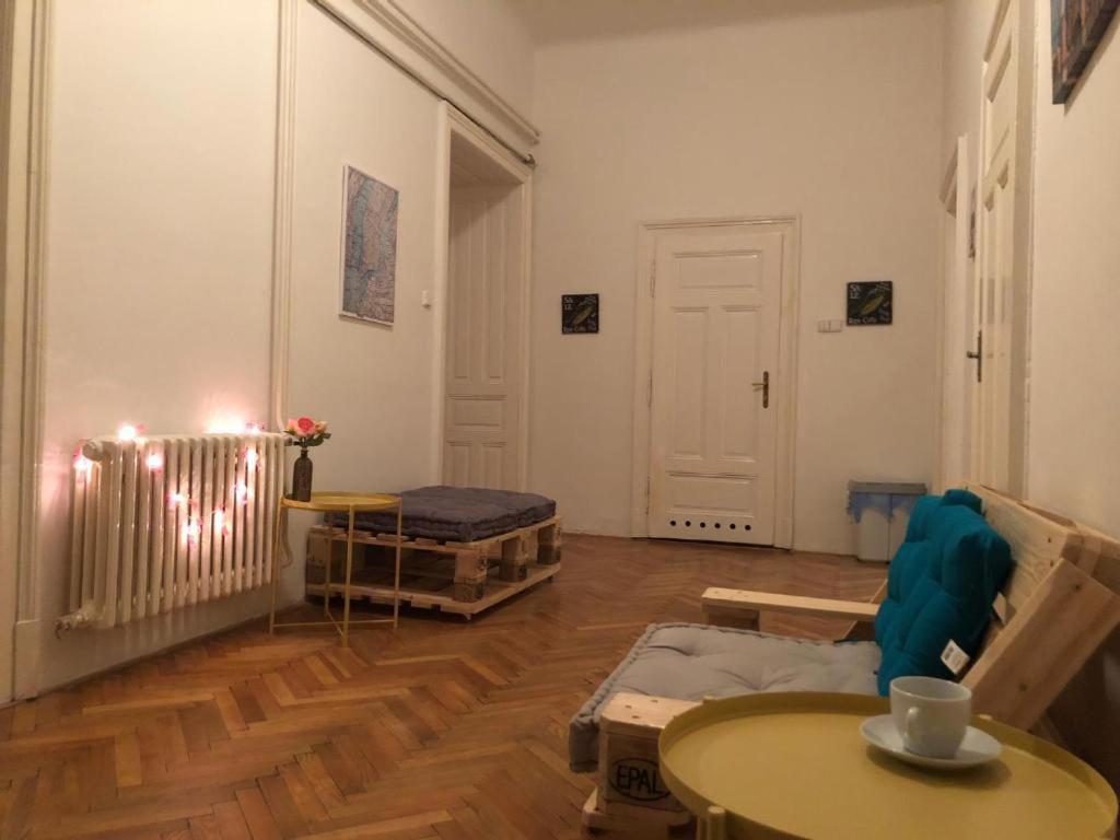 Rooms Veveri - Uvoz, 10 Min Peski Do Centru Brno Esterno foto