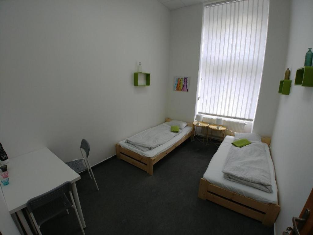 Rooms Veveri - Uvoz, 10 Min Peski Do Centru Brno Esterno foto
