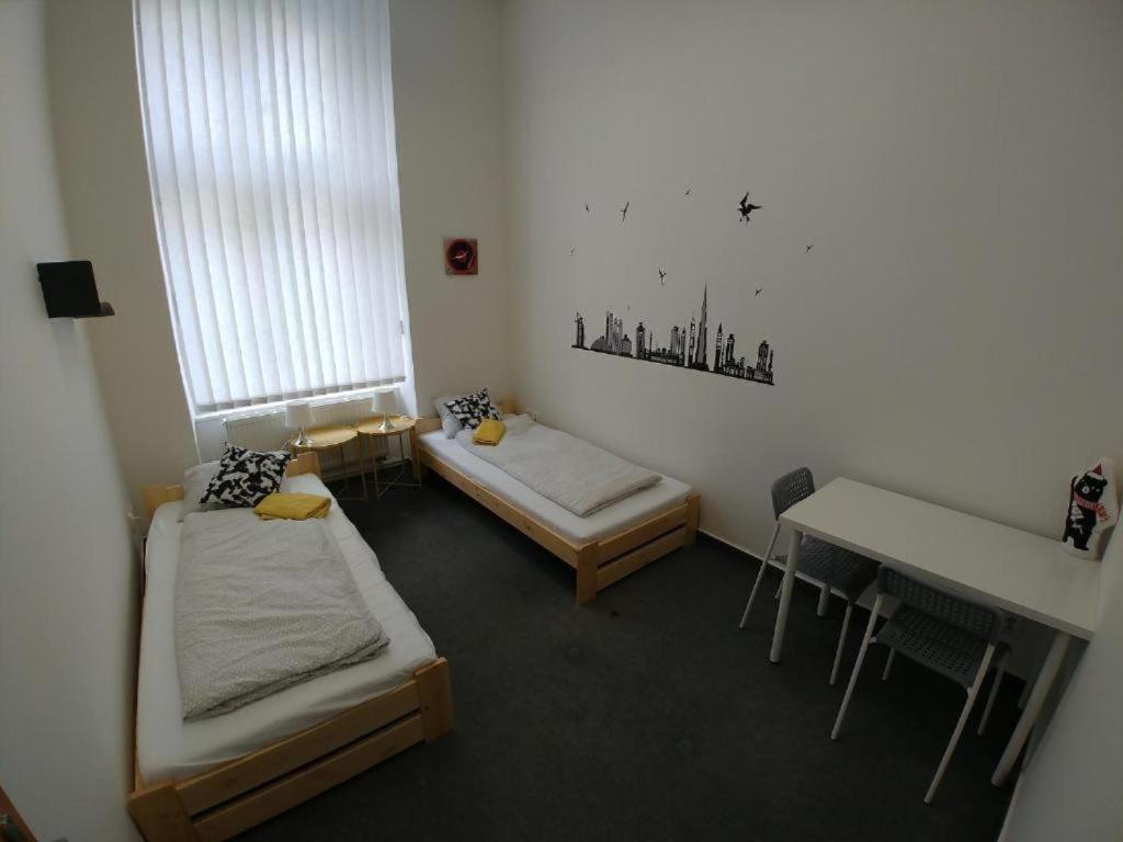 Rooms Veveri - Uvoz, 10 Min Peski Do Centru Brno Esterno foto