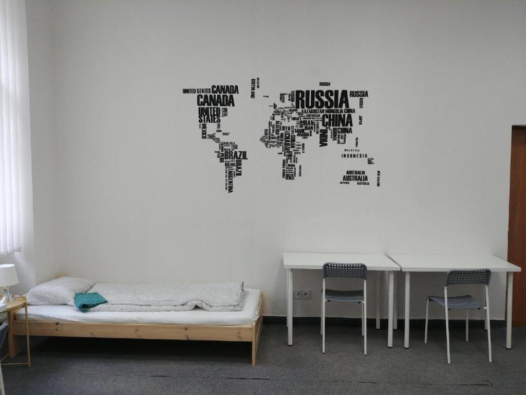 Rooms Veveri - Uvoz, 10 Min Peski Do Centru Brno Esterno foto