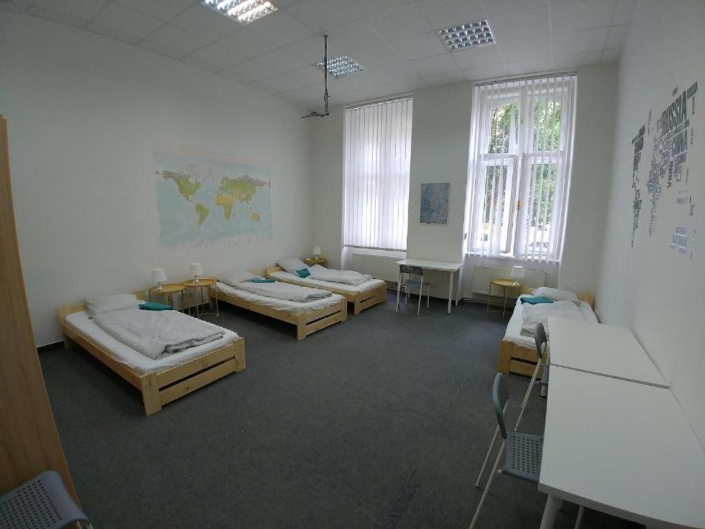 Rooms Veveri - Uvoz, 10 Min Peski Do Centru Brno Esterno foto